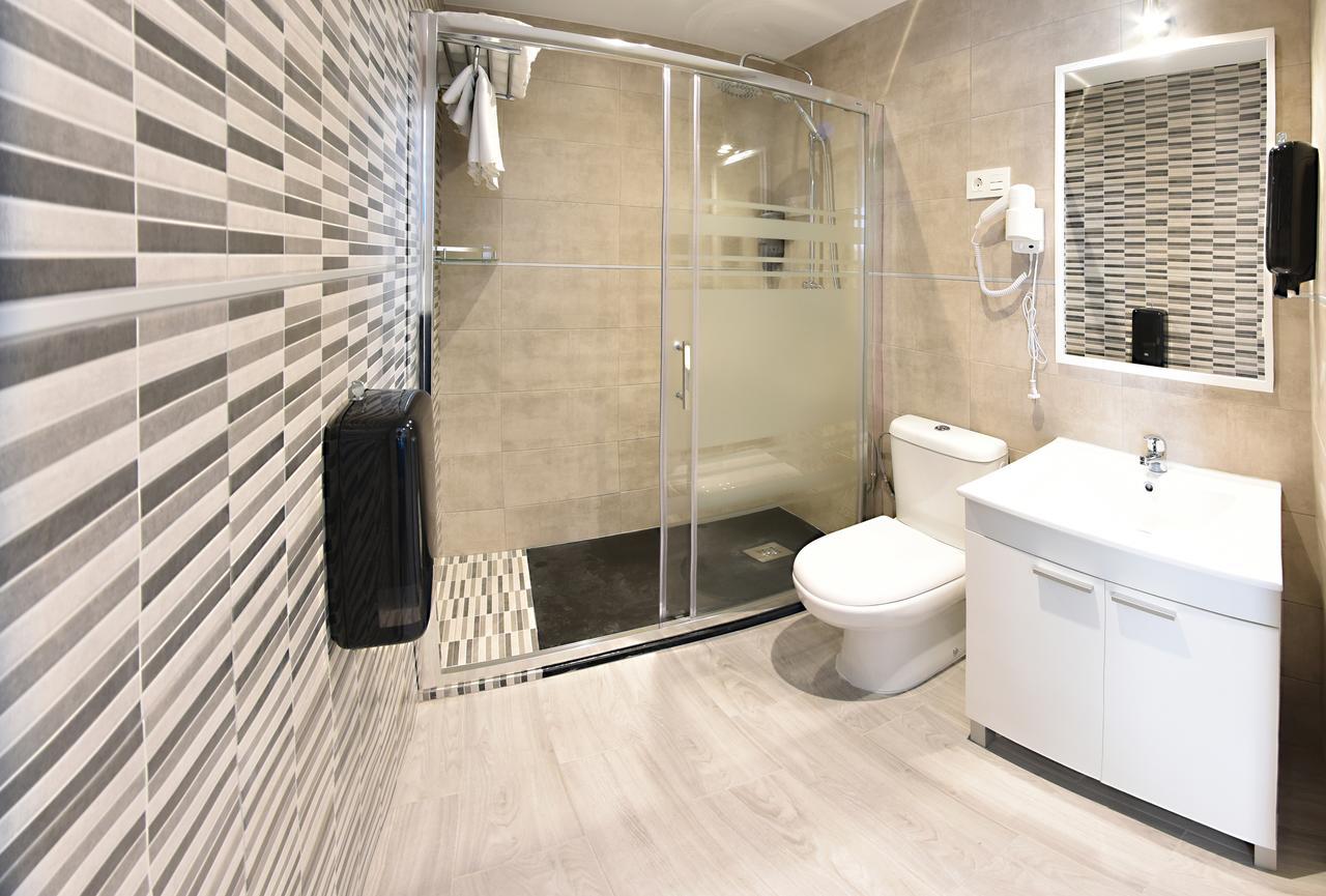 Zenmarina 614 Playa Carihuela Apartment Торемолинос Екстериор снимка