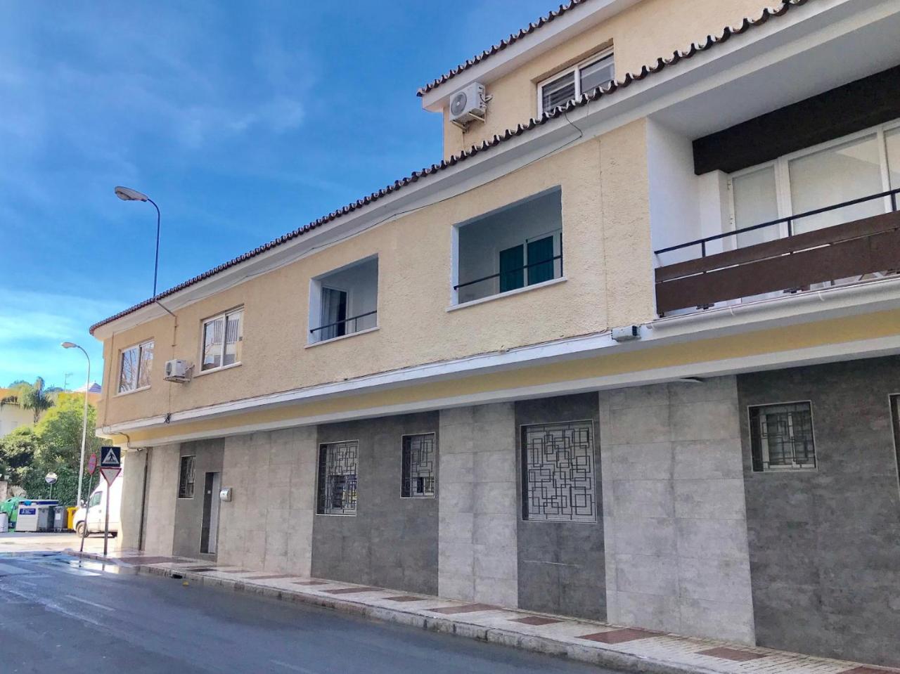 Zenmarina 614 Playa Carihuela Apartment Торемолинос Екстериор снимка